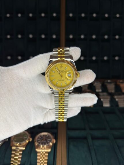 Rolex Datejust 41mm "Champagne" Dial Stainless Steel & Yellow Gold Ref. 126333